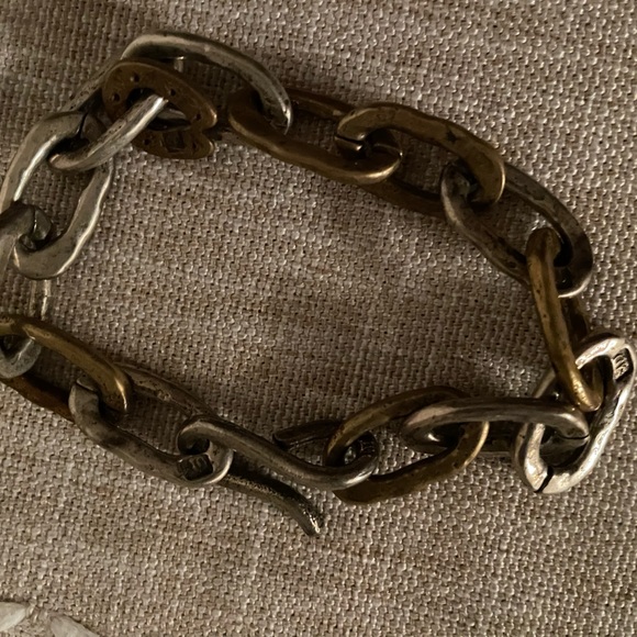 Mixed Metal Chain Bracelet - Picture 2 of 16